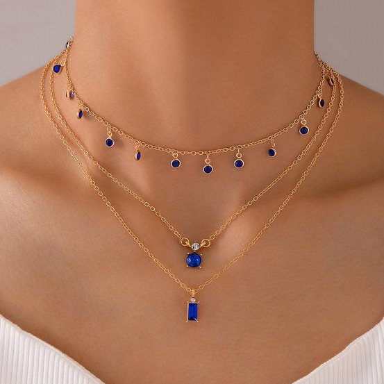Collier vintage bleu doré