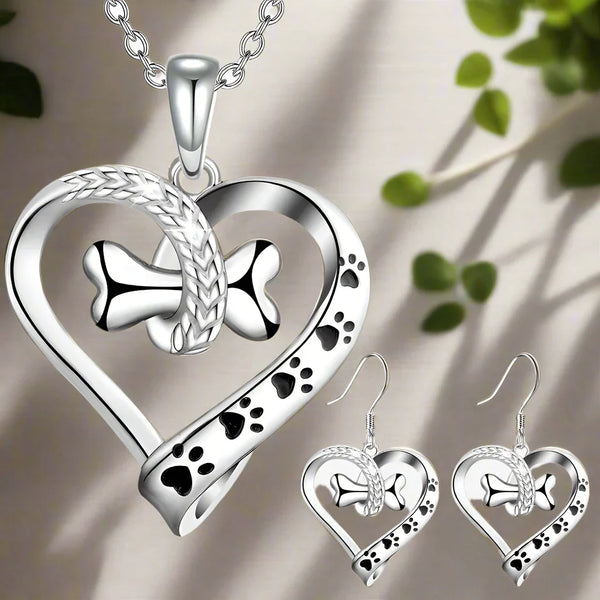 Ensemble de bijoux 2 pièces avec breloques patte, cœur et os