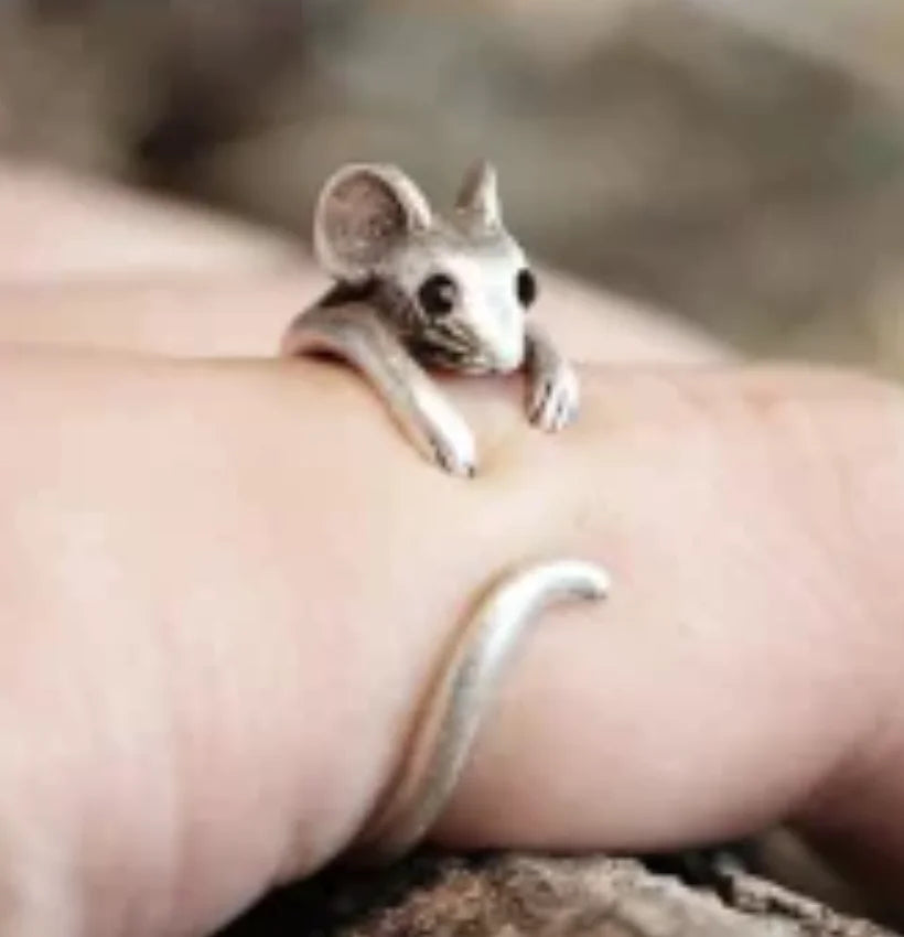 Adorable bague enroulée en forme de souris – Bijou vintage ajustable