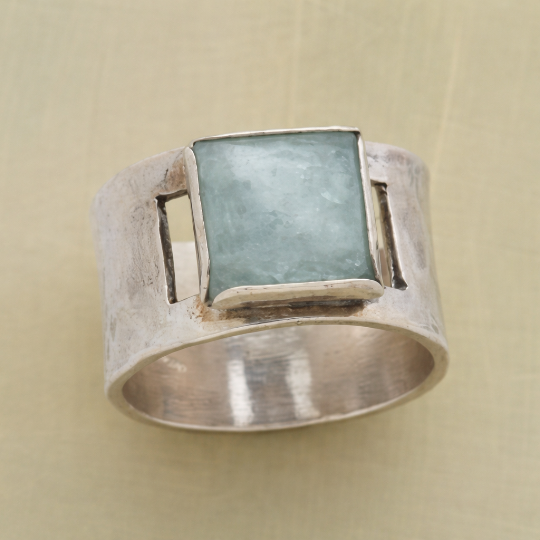 Bague Vintage en Pierre de Lune Verte
