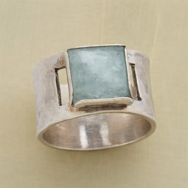 Bague Vintage en Pierre de Lune Verte