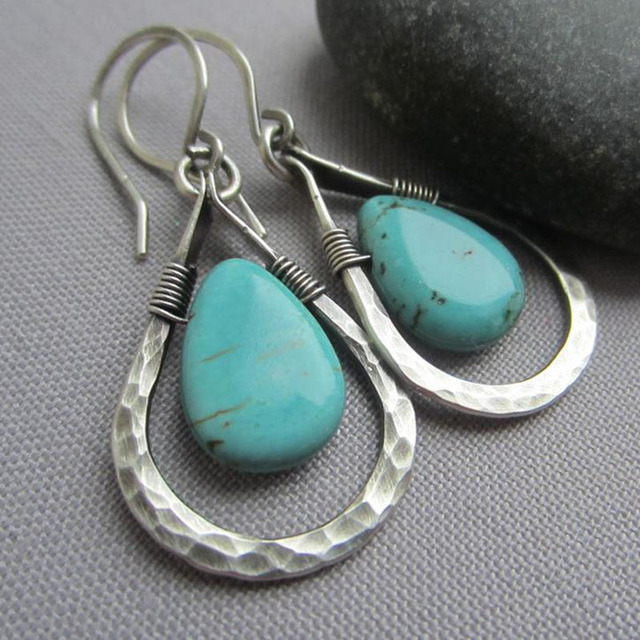 Boucles d'oreilles en argent avec pierre de turquoise naturelle