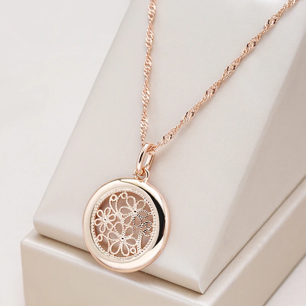 Collier doré élégant
