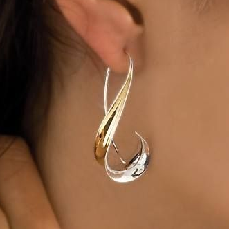 Boucles d'oreilles pendantes dorées vintage
