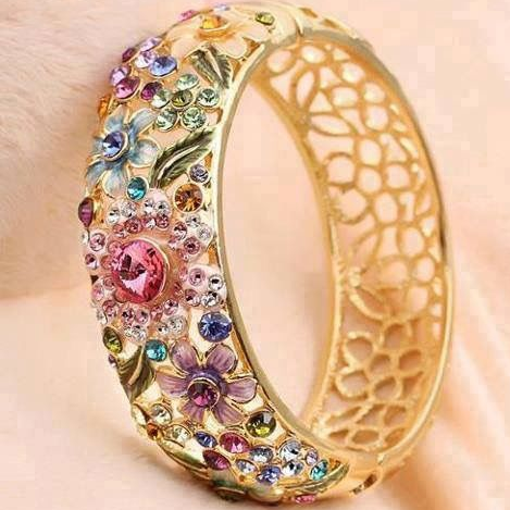 Bague creuse vintage en cristal coloré doré